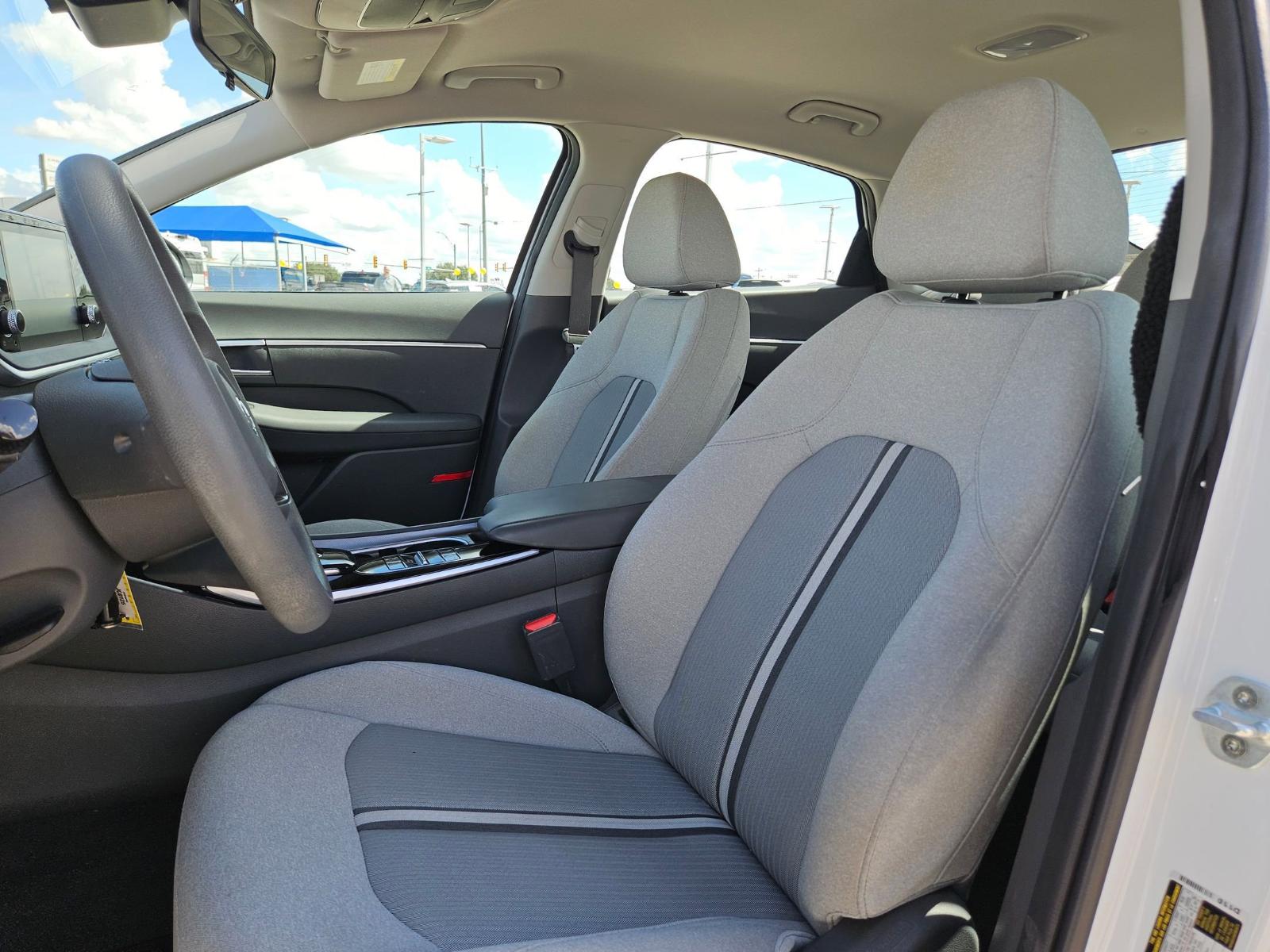 2021 Hyundai SONATA Vehicle Photo in Seguin, TX 78155