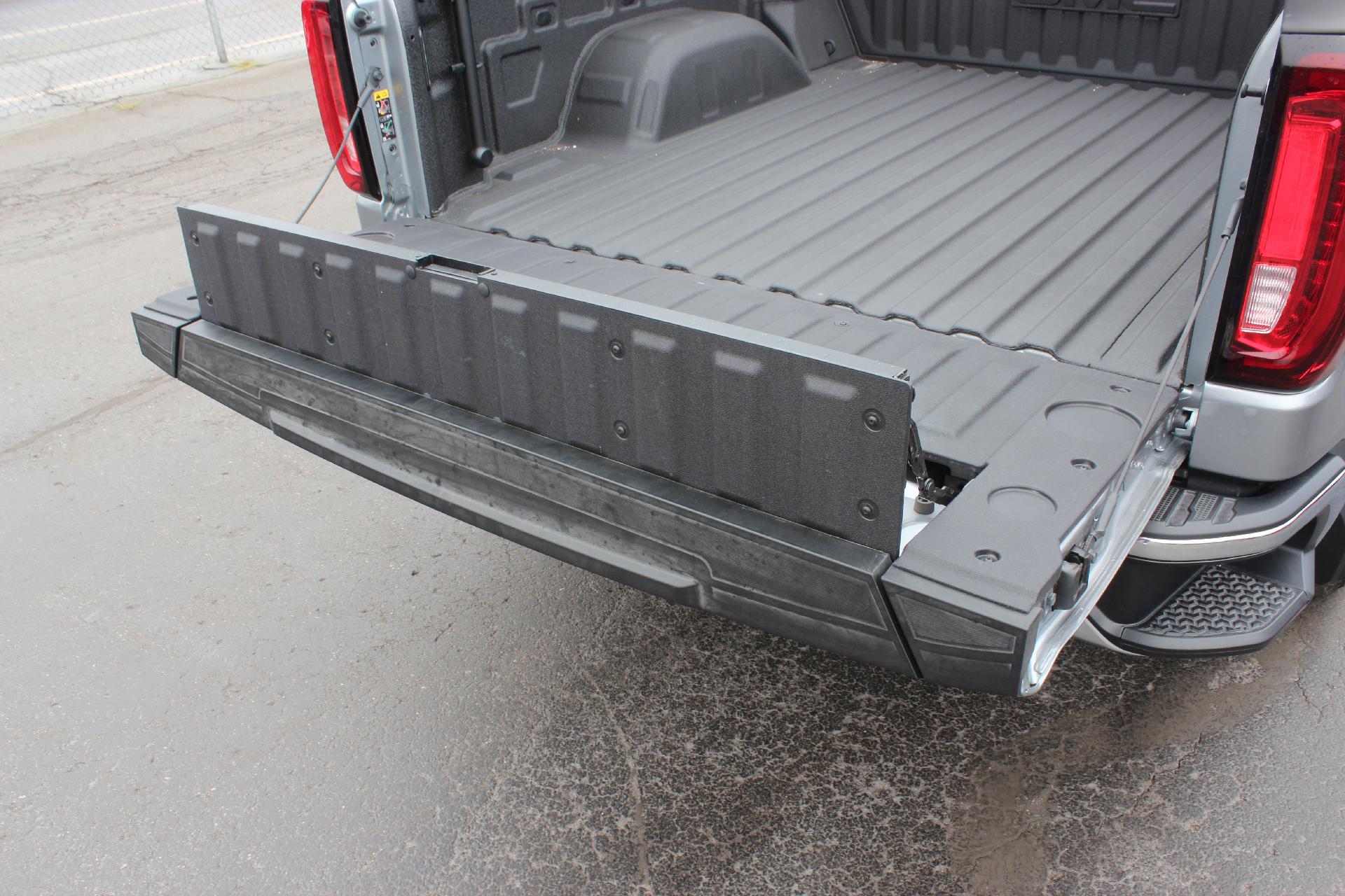 2025 GMC Sierra 1500 Vehicle Photo in AURORA, CO 80012-4011