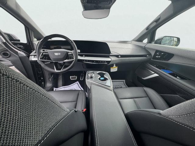 2025 Cadillac OPTIQ Vehicle Photo in LEOMINSTER, MA 01453-2952