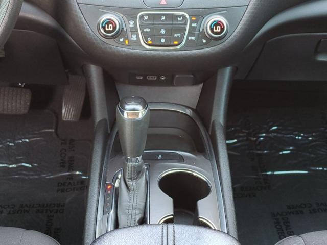 2019 Chevrolet Malibu Vehicle Photo in Brunswick, GA 31525