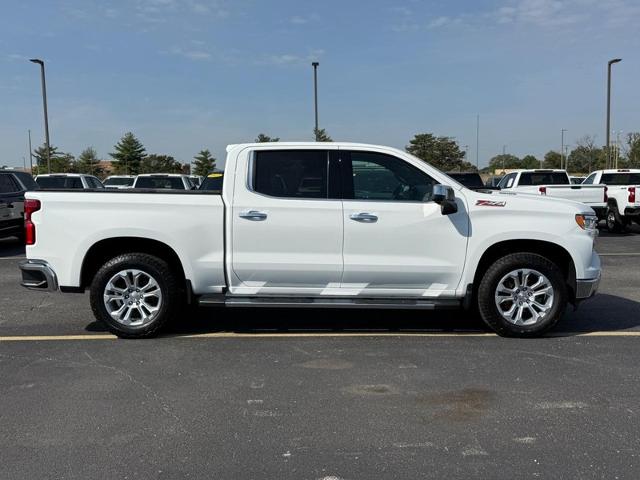 2024 Chevrolet Silverado 1500 Vehicle Photo in COLUMBIA, MO 65203-3903