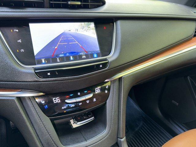 2022 Cadillac XT5 Vehicle Photo in LEOMINSTER, MA 01453-2952