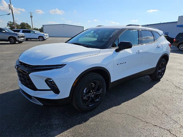 2025 Chevrolet Blazer Vehicle Photo in EASTLAND, TX 76448-3020