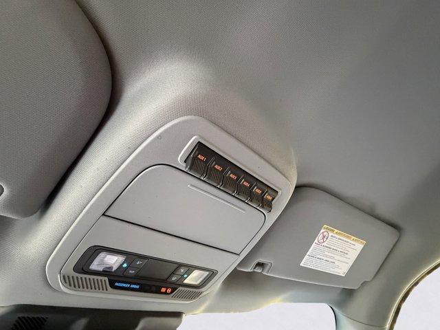 2023 Ford Super Duty F-350 SRW Vehicle Photo in LEOMINSTER, MA 01453-2952