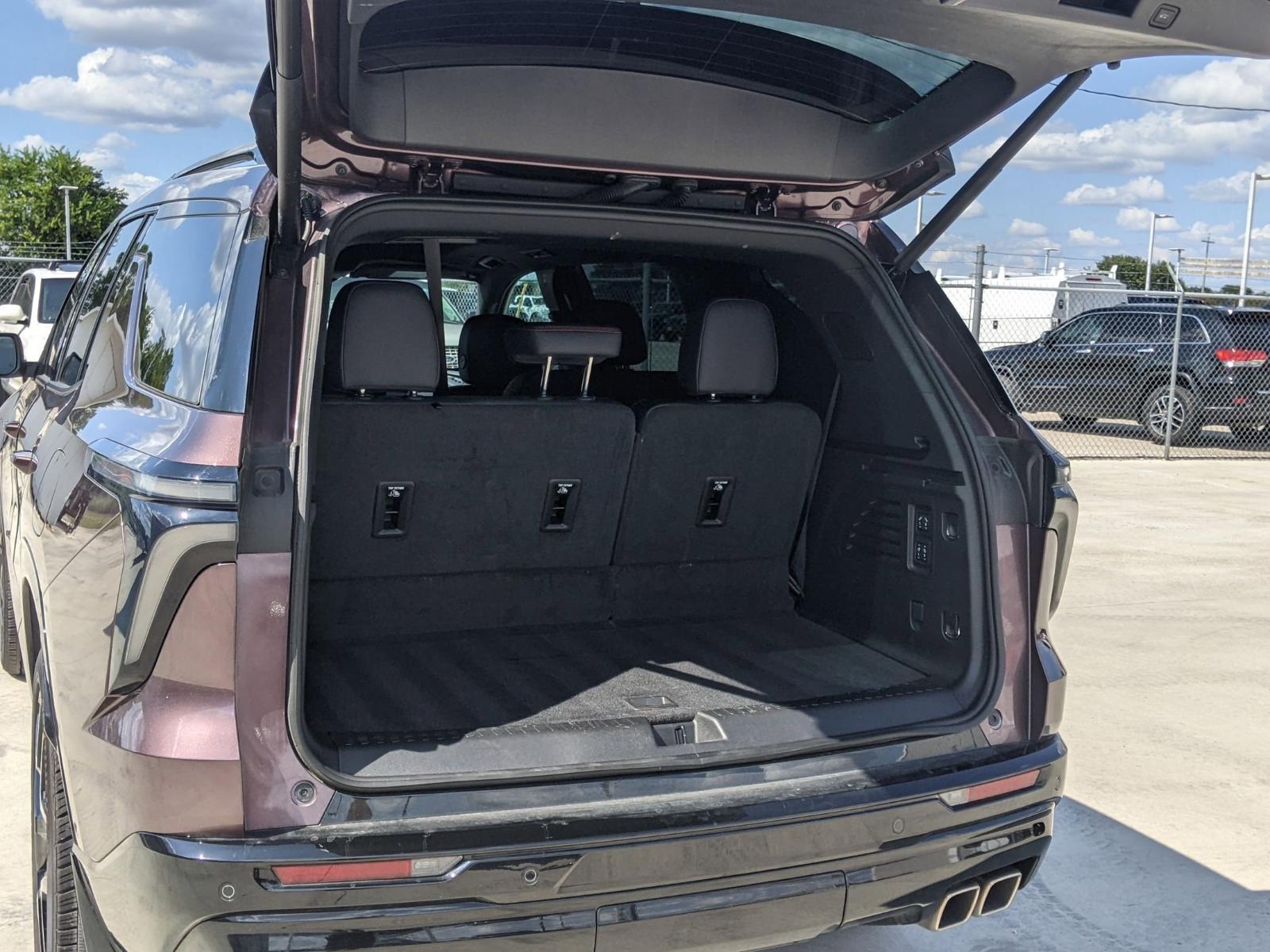 2025 Chevrolet Traverse Vehicle Photo in Seguin, TX 78155