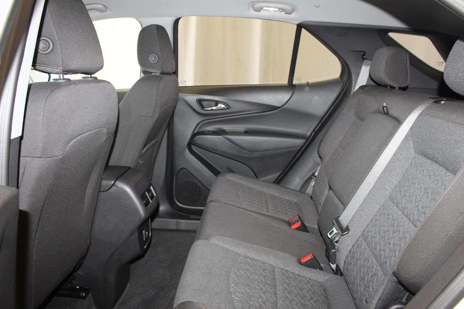 2024 Chevrolet Equinox Vehicle Photo in NORTHAMPTON, MA 01060-1120