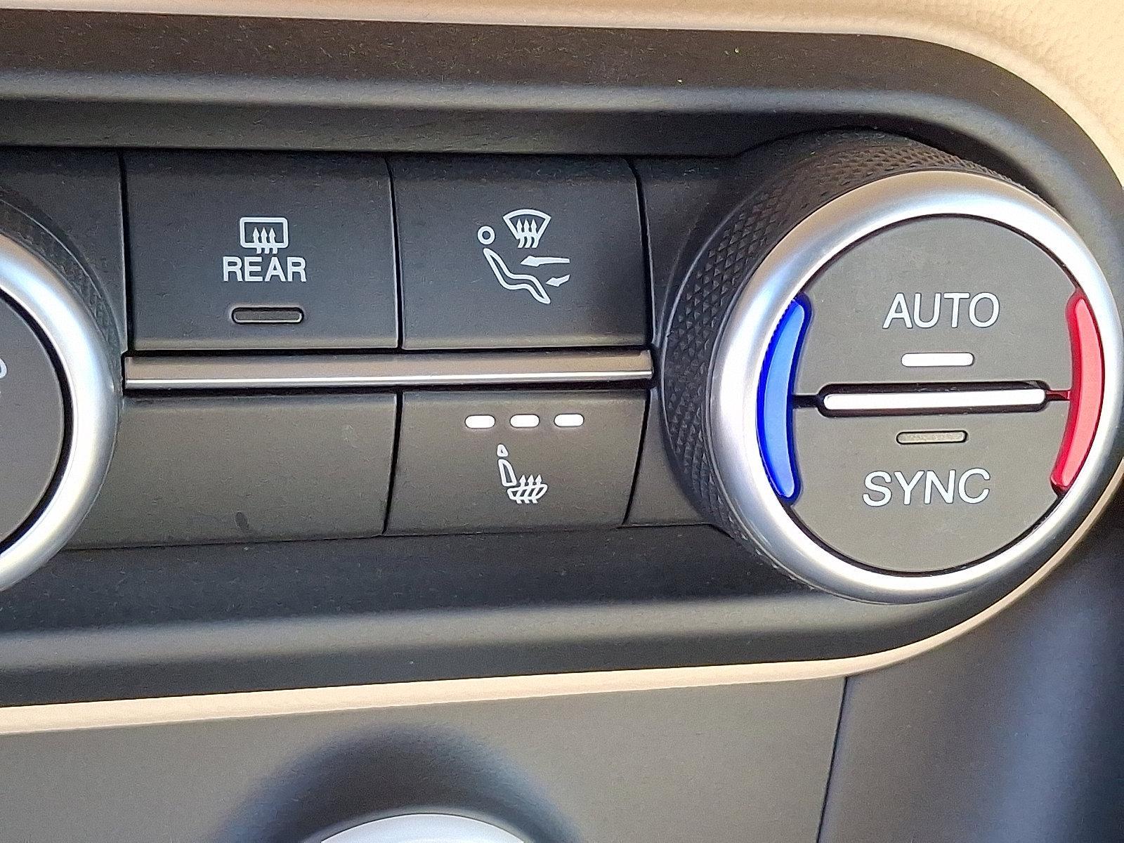 2023 Alfa Romeo Stelvio Vehicle Photo in Willow Grove, PA 19090