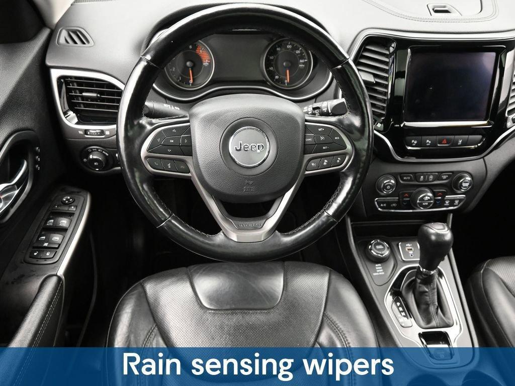 2021 Jeep Cherokee Vehicle Photo in Cedar Rapids, IA 52402