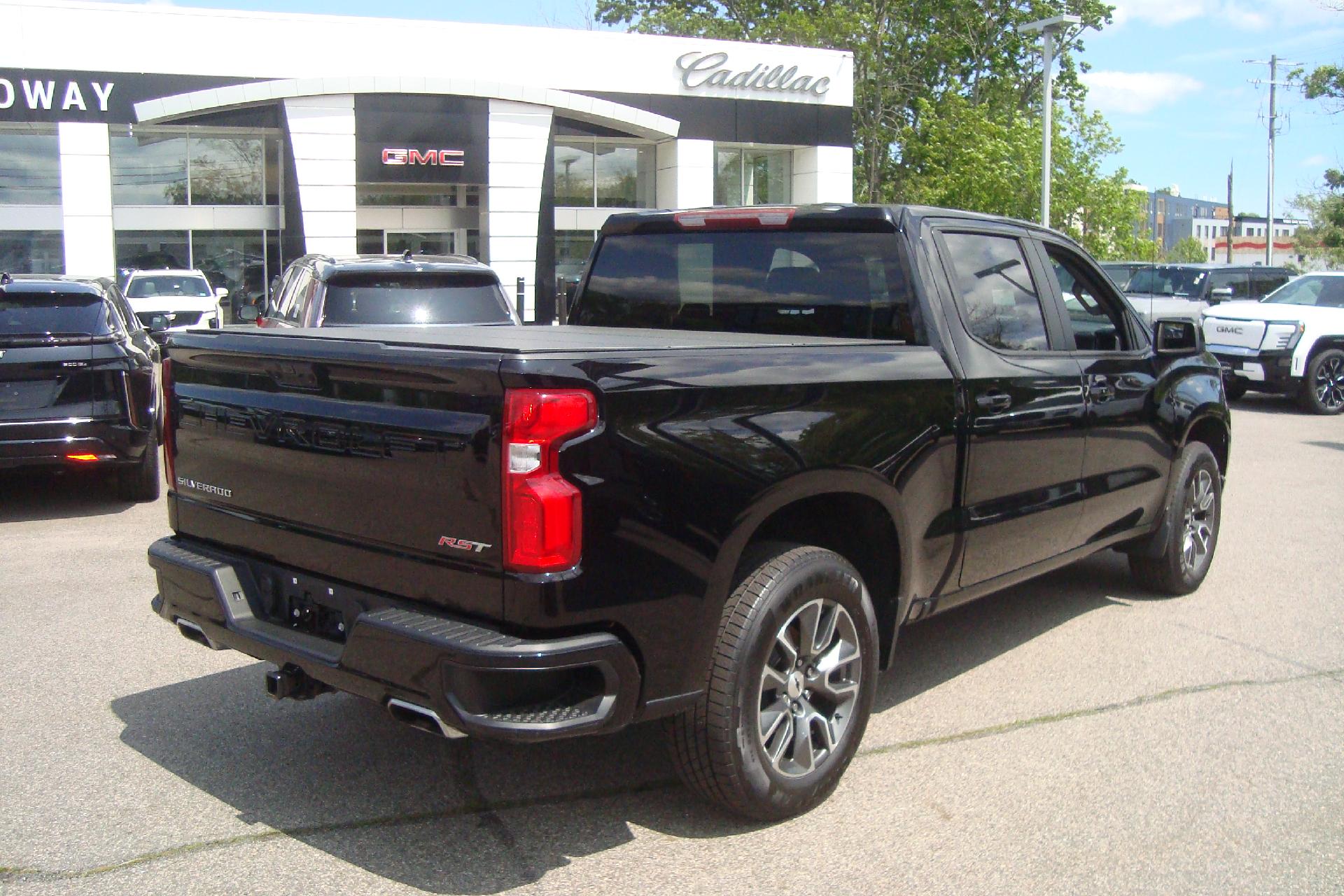 2023 Chevrolet Silverado 1500 Vehicle Photo in PORTSMOUTH, NH 03801-4196