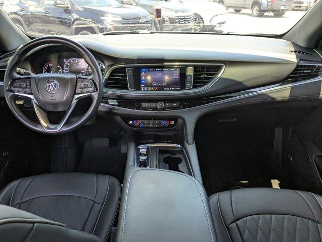 2024 Buick Enclave Vehicle Photo in BRUNSWICK, GA 31525-1881