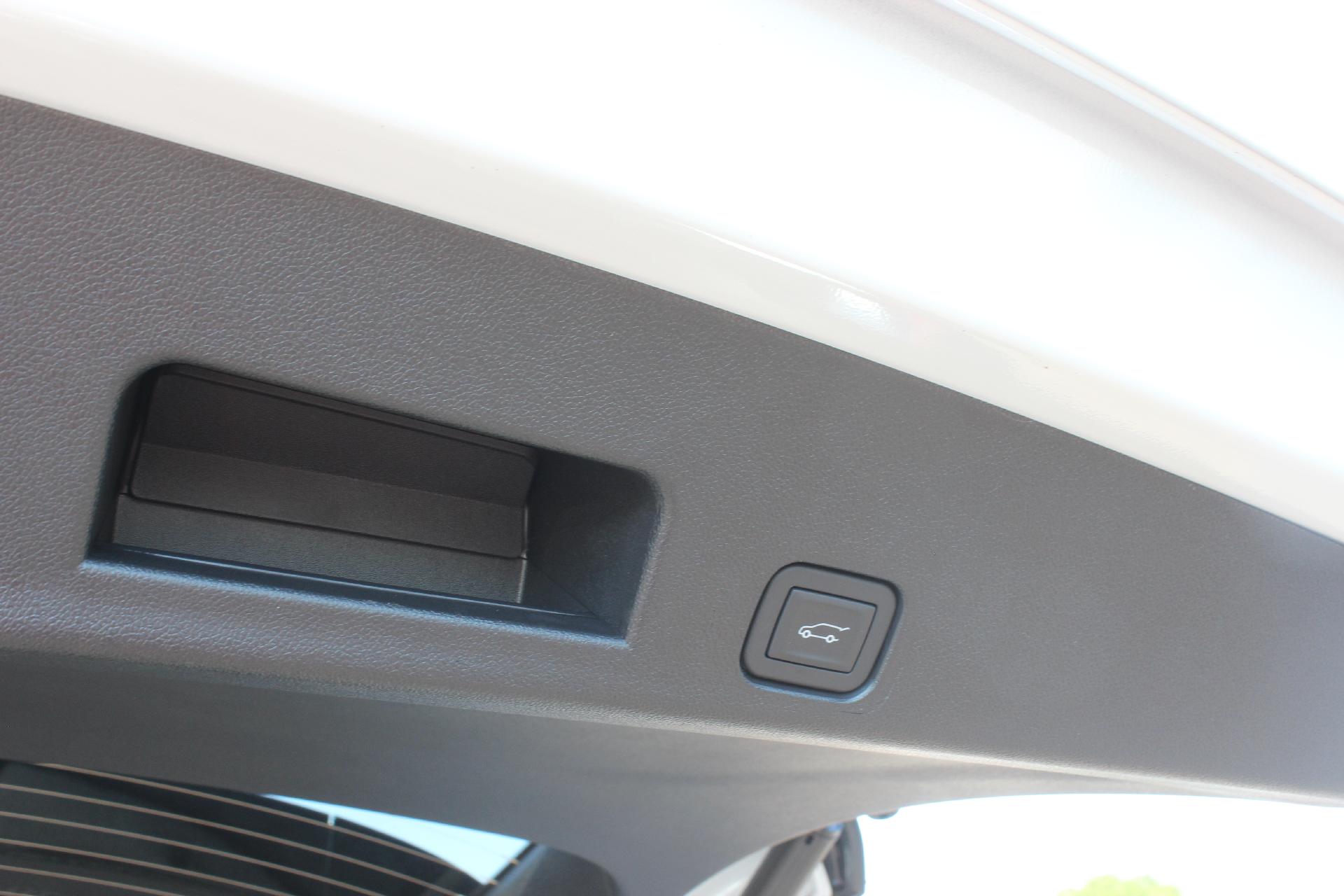 2026 Buick Enclave Vehicle Photo in AURORA, CO 80012-4011