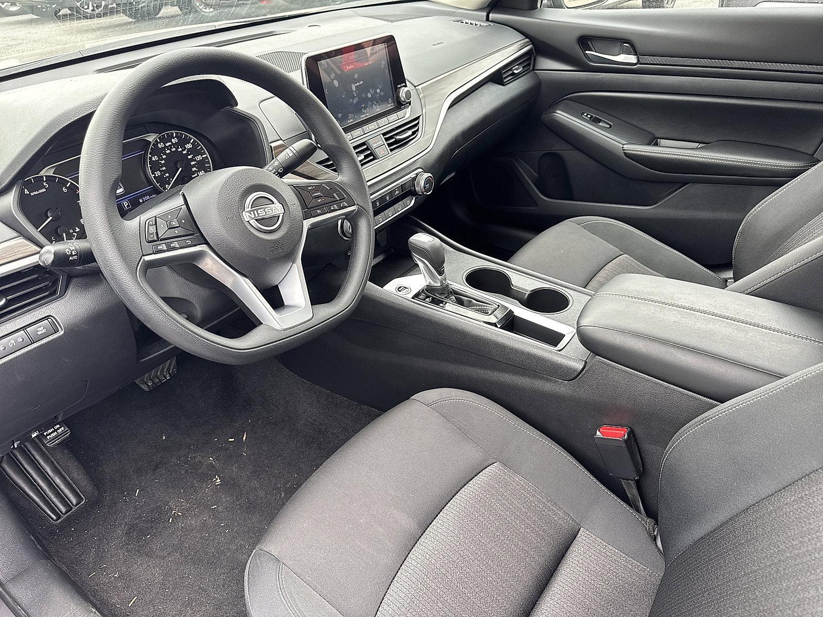 2025 Nissan Altima Vehicle Photo in Mechanicsburg, PA 17050-2306