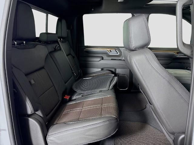 2025 Chevrolet Silverado 2500 HD Vehicle Photo in PUYALLUP, WA 98371-4149