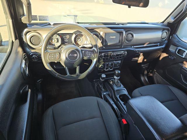 2022 Jeep Gladiator Vehicle Photo in Pleasant Hills, PA 15236