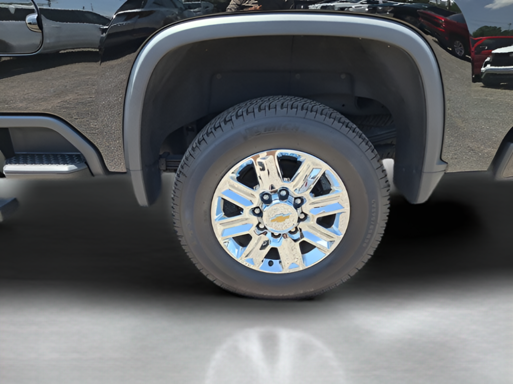 2024 Chevrolet Silverado 2500 HD photo 21 of 30