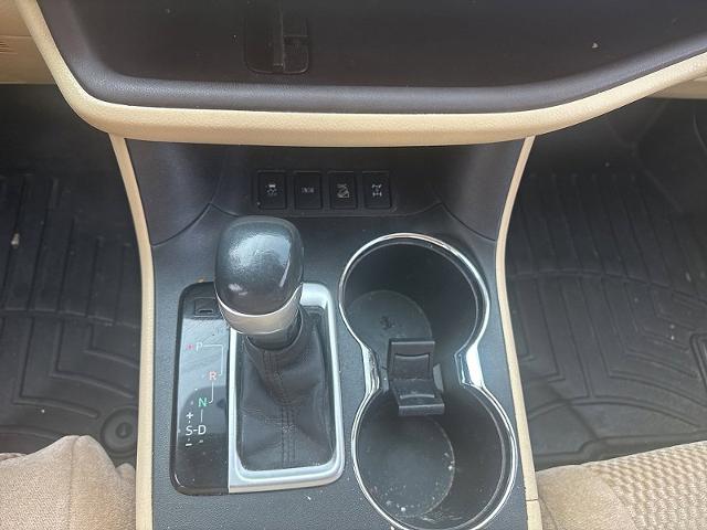 2015 Toyota Highlander Vehicle Photo in HARRISBURG, PA 17111-1033