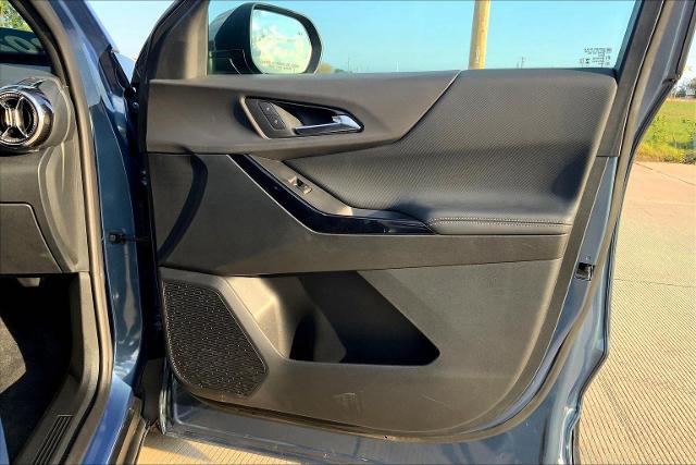 2025 Chevrolet Equinox Vehicle Photo in TOPEKA, KS 66609-0000