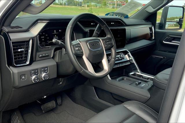 2025 GMC Sierra 2500 HD Vehicle Photo in TOPEKA, KS 66609-0000