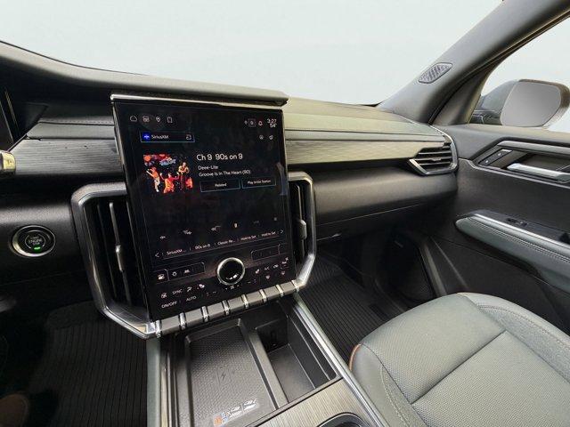 2024 GMC Acadia Vehicle Photo in LEOMINSTER, MA 01453-2952