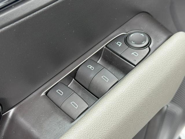 2025 Chevrolet Colorado Vehicle Photo in COLUMBIA, MO 65203-3903