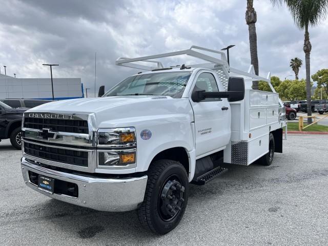 2023 Chevrolet Silverado Chassis Cab Vehicle Photo in CITY OF INDUSTRY, CA 91748-1512