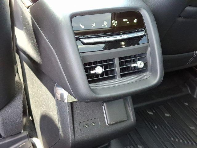 2025 Cadillac LYRIQ Vehicle Photo in DANBURY, CT 06810-5034
