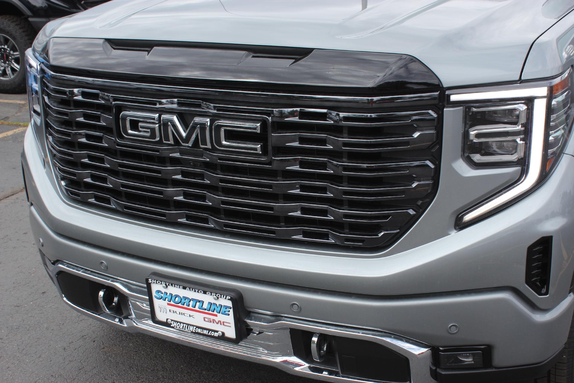 2026 GMC Sierra 1500 Vehicle Photo in AURORA, CO 80012-4011