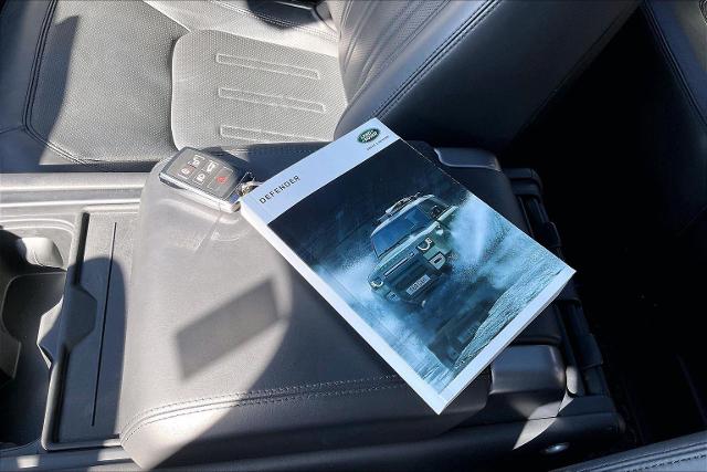 2022 Land Rover Defender Vehicle Photo in INDEPENDENCE, MO 64055-1314