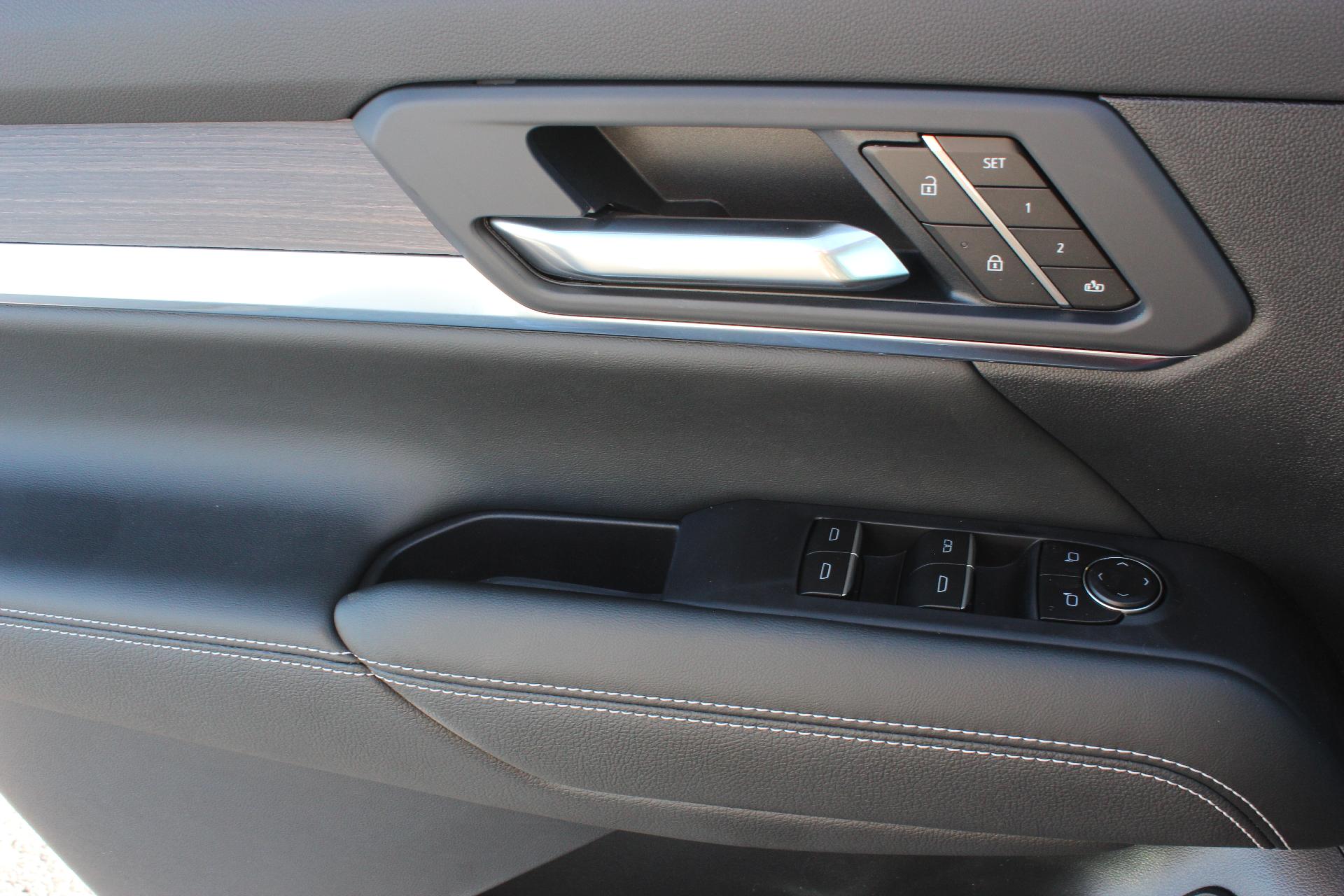 2026 GMC Terrain Vehicle Photo in AURORA, CO 80012-4011