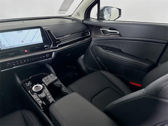 2025 Kia Sportage Hybrid Vehicle Photo in Everett, WA 98204