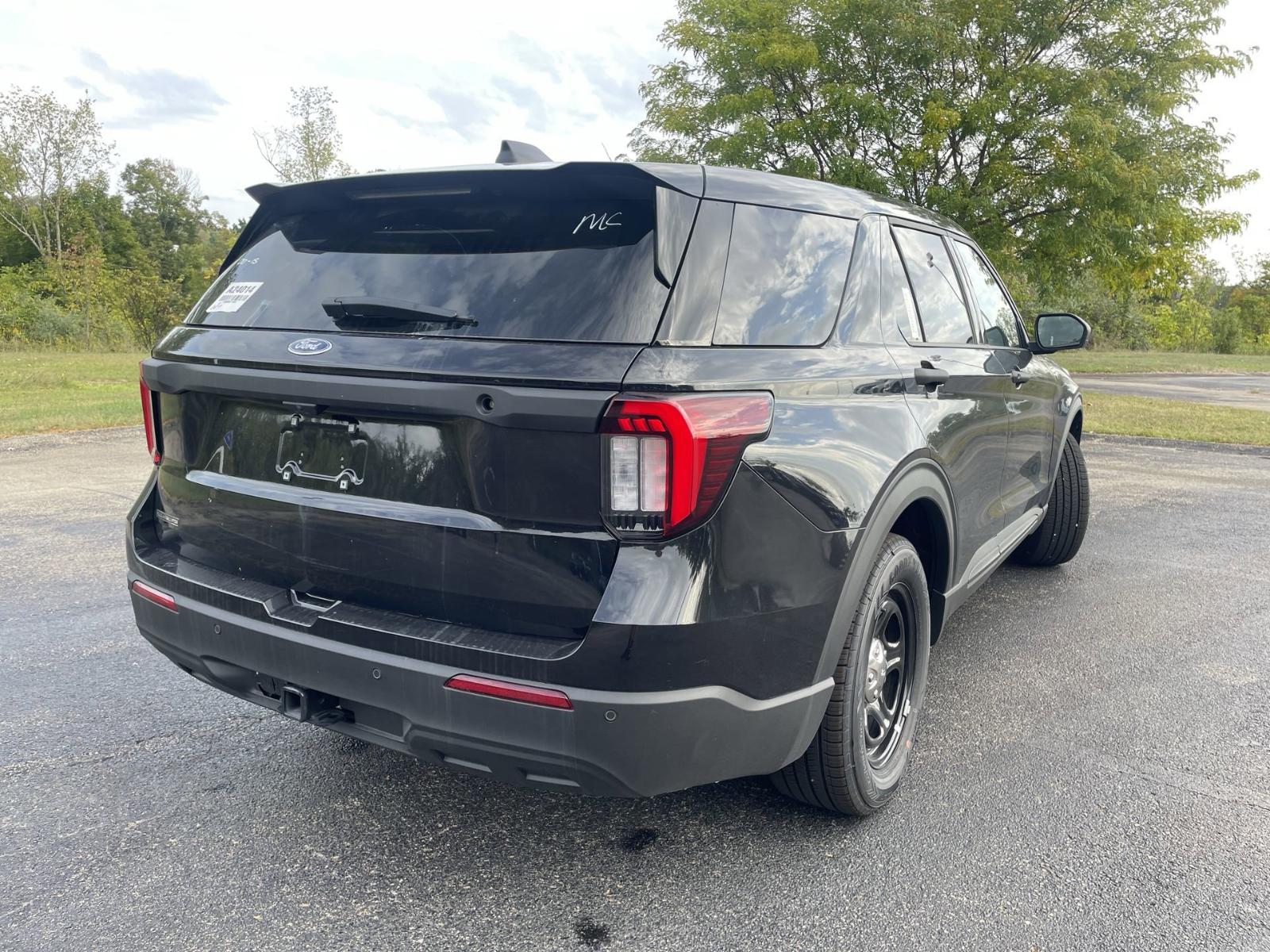 2025 Ford Police Interceptor Utility Vehicle Photo in Belle Vernon, PA 15012