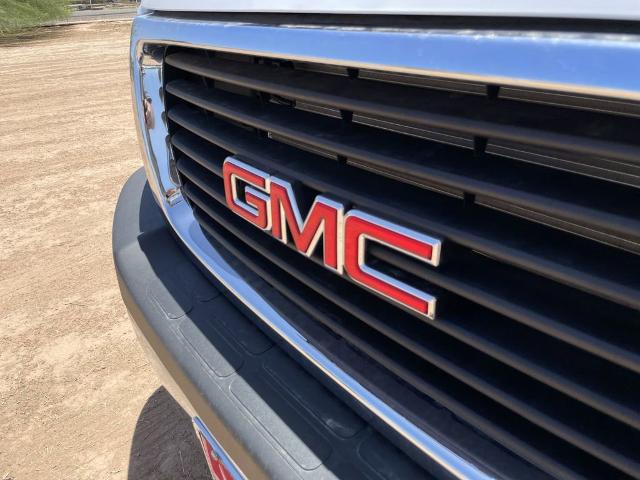 2025 GMC Savana Cutaway 3500 Vehicle Photo in GILBERT, AZ 85297-0402