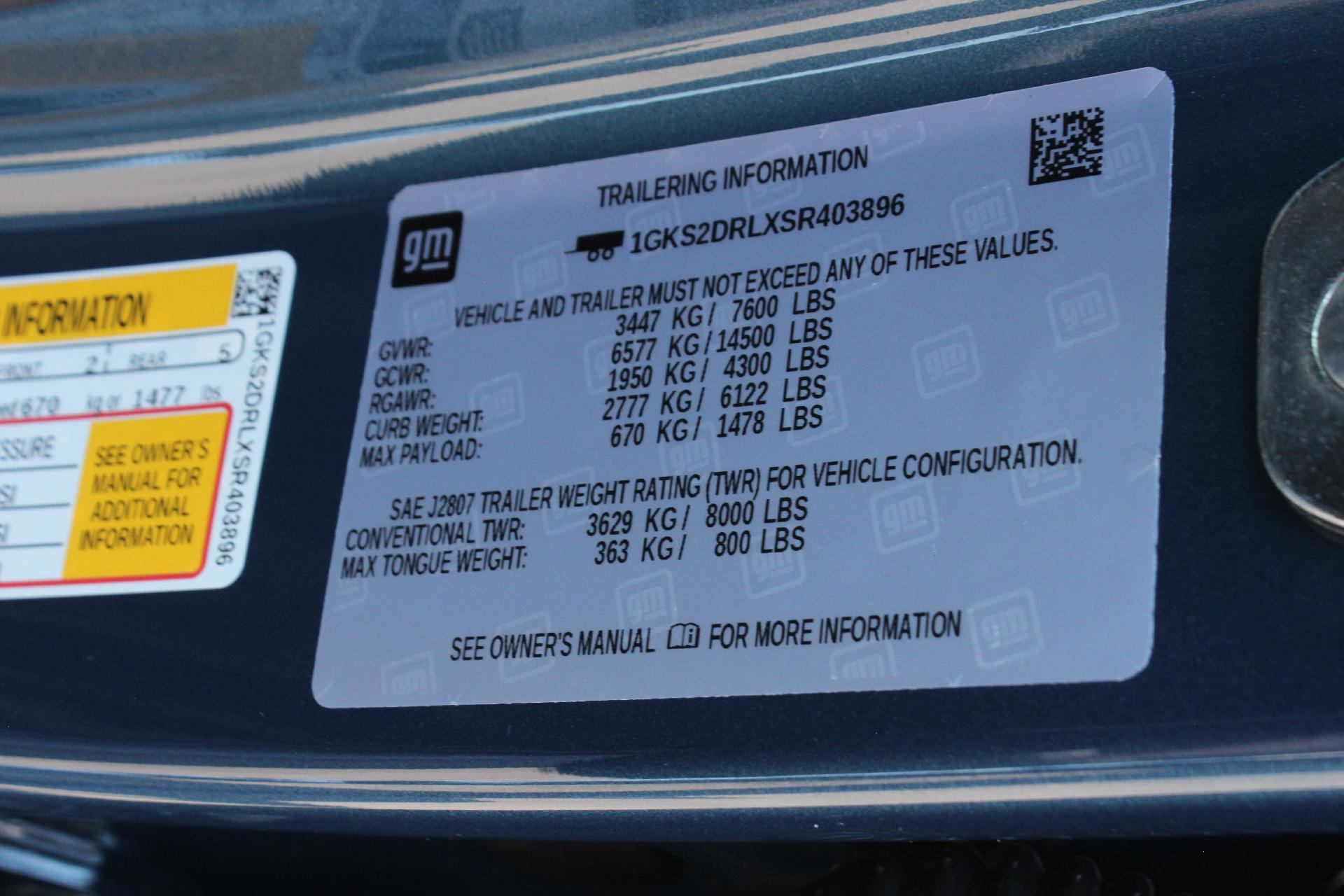 2025 GMC Yukon Vehicle Photo in AURORA, CO 80012-4011