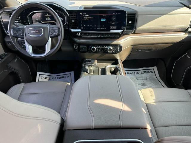 2024 GMC Sierra 1500 Vehicle Photo in COLUMBIA, MO 65203-3903