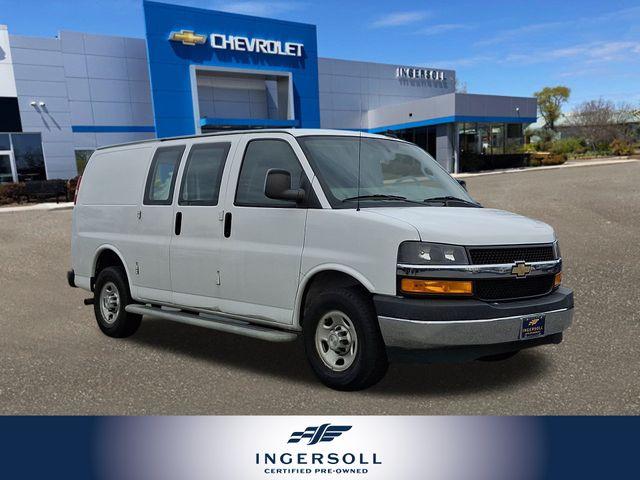 2020 Chevrolet Express Cargo 2500 Vehicle Photo in DANBURY, CT 06810-5034
