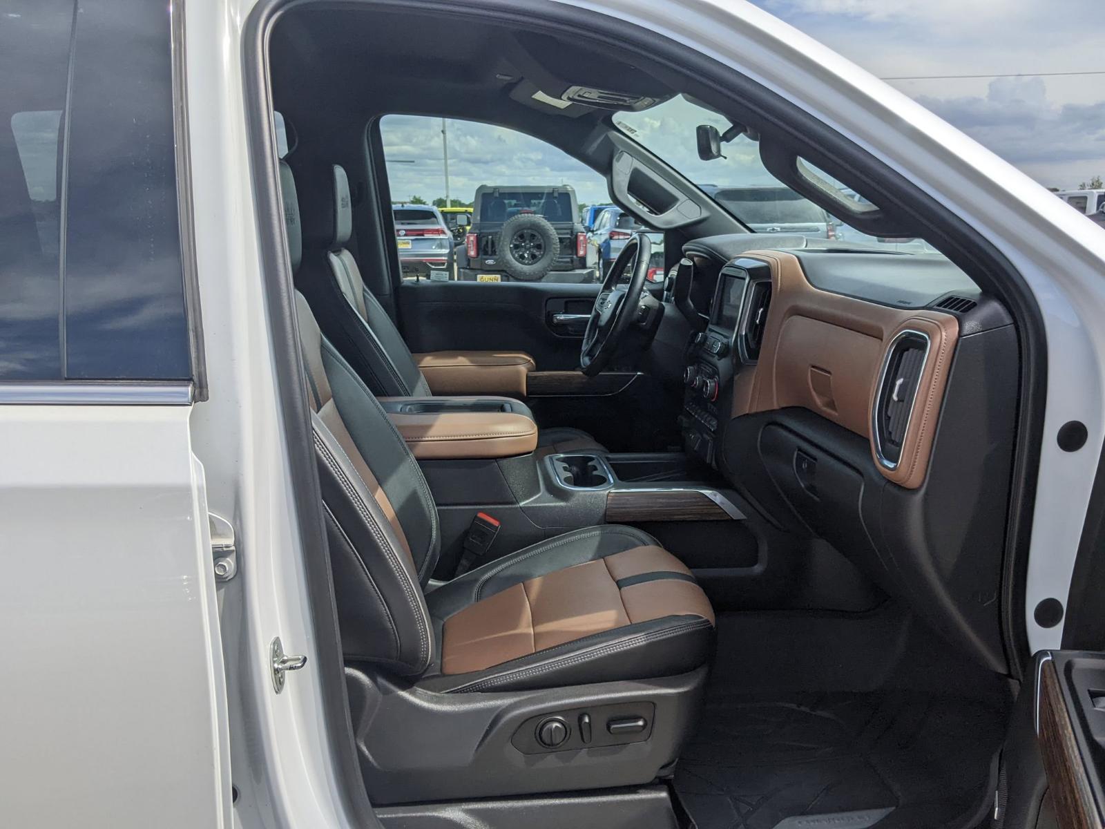 2021 Chevrolet Silverado 1500 Vehicle Photo in Seguin, TX 78155