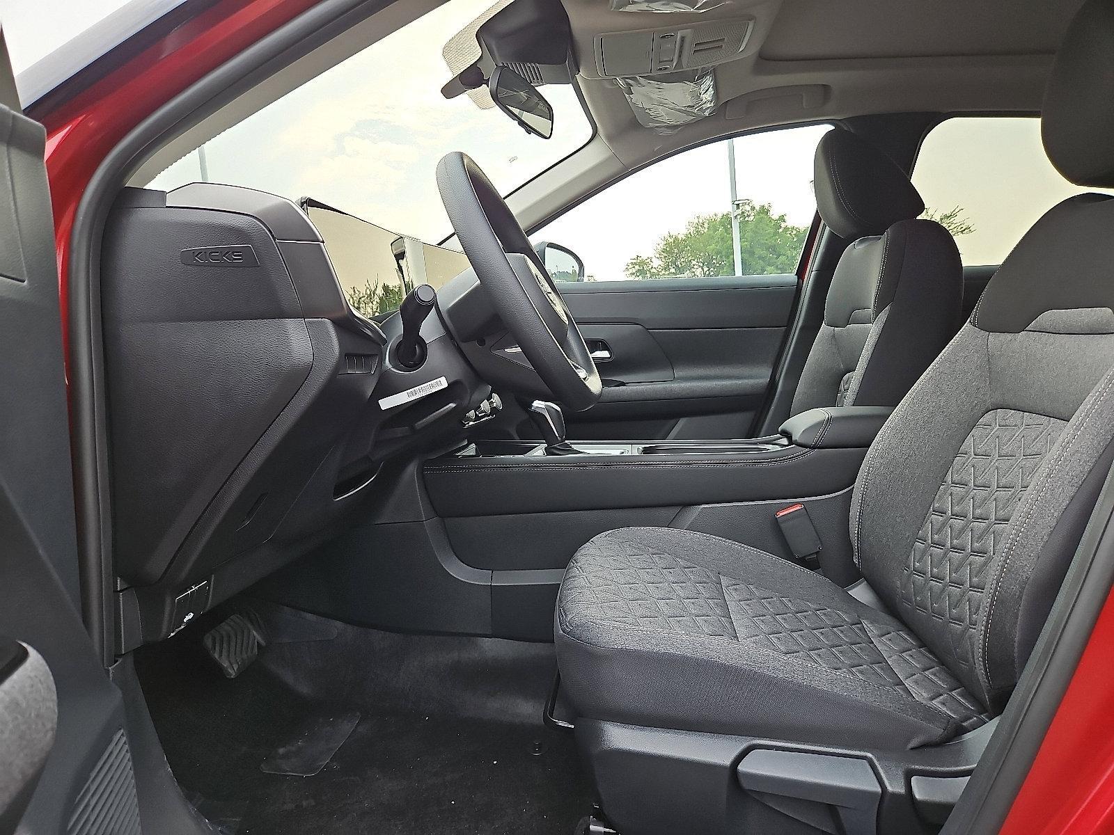 2025 Nissan Kicks Vehicle Photo in Harrisburg, PA 17111-1033