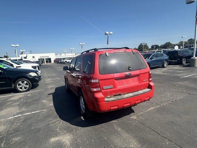 2009 Ford Escape Vehicle Photo in ROCHESTER HILLS, MI 48307-2741