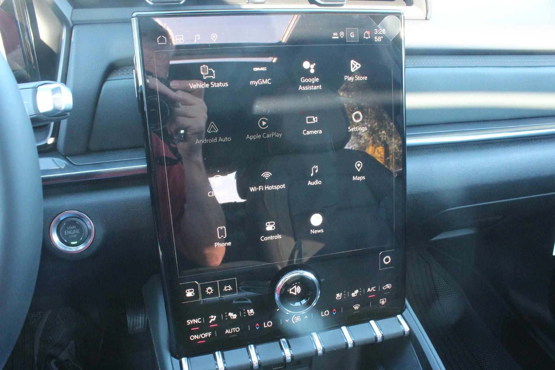 2026 GMC Terrain Vehicle Photo in AURORA, CO 80012-4011