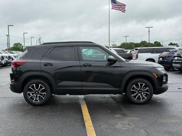 2022 Chevrolet Trailblazer Vehicle Photo in COLUMBIA, MO 65203-3903