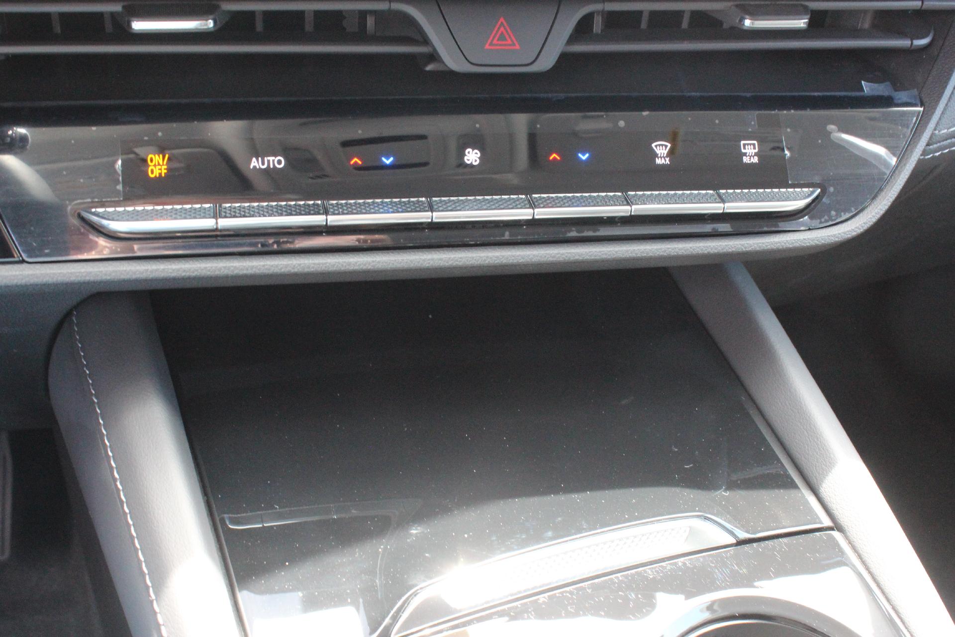 2025 Buick Envision Vehicle Photo in AURORA, CO 80012-4011