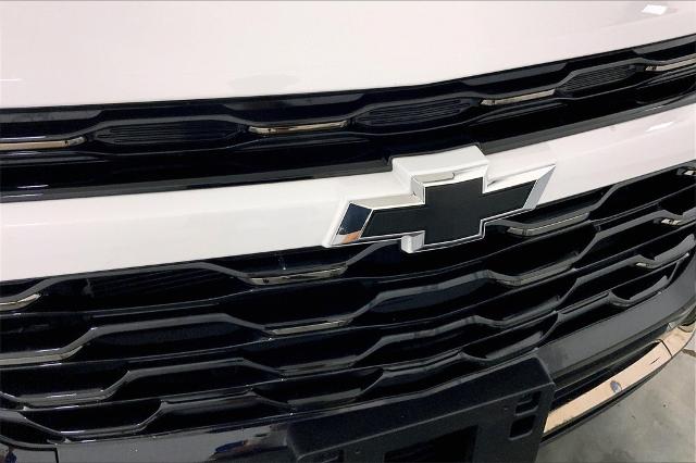 2025 Chevrolet Trax Vehicle Photo in Lees Summit, MO 64086