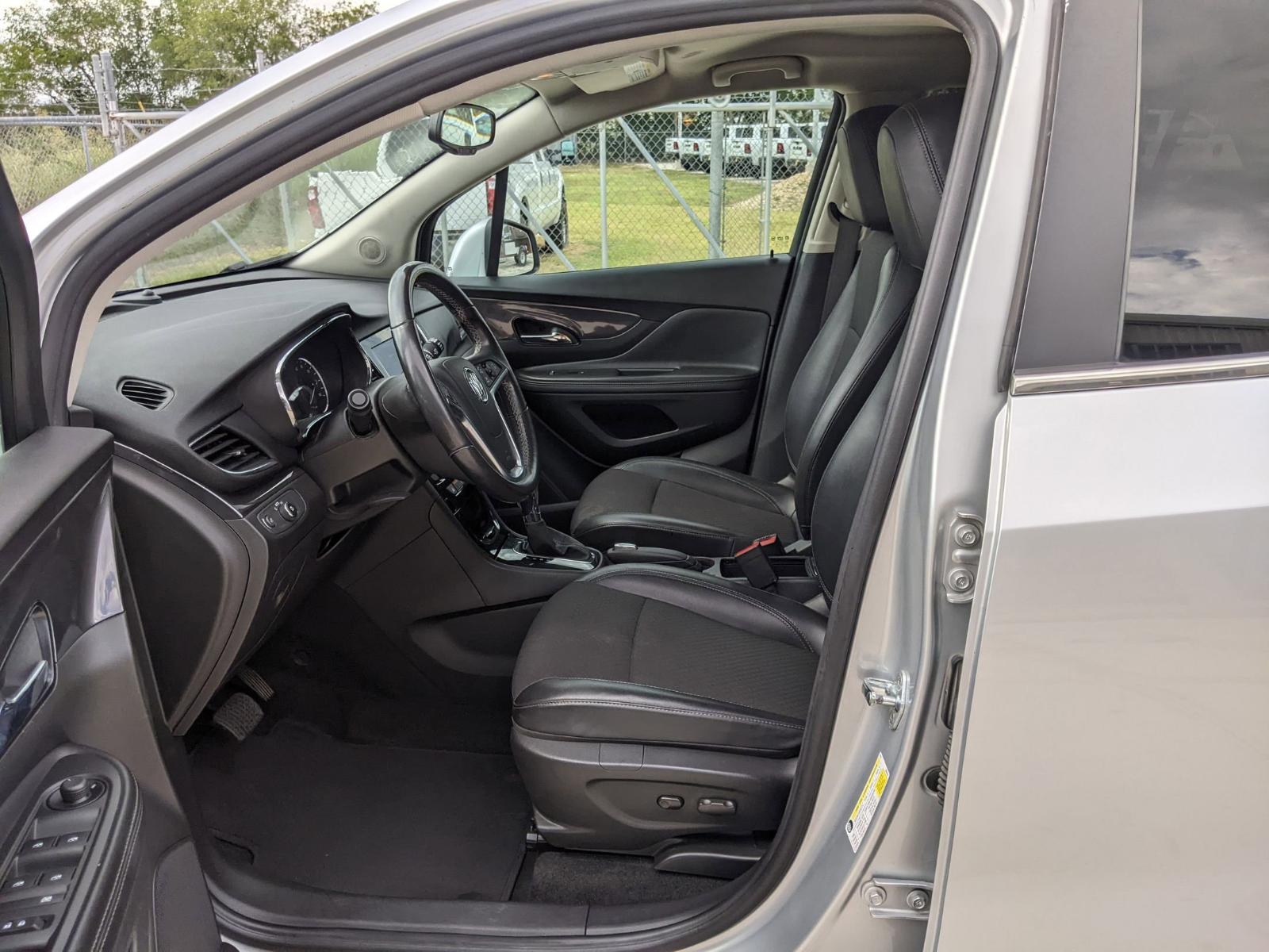 2022 Buick Encore Vehicle Photo in Seguin, TX 78155