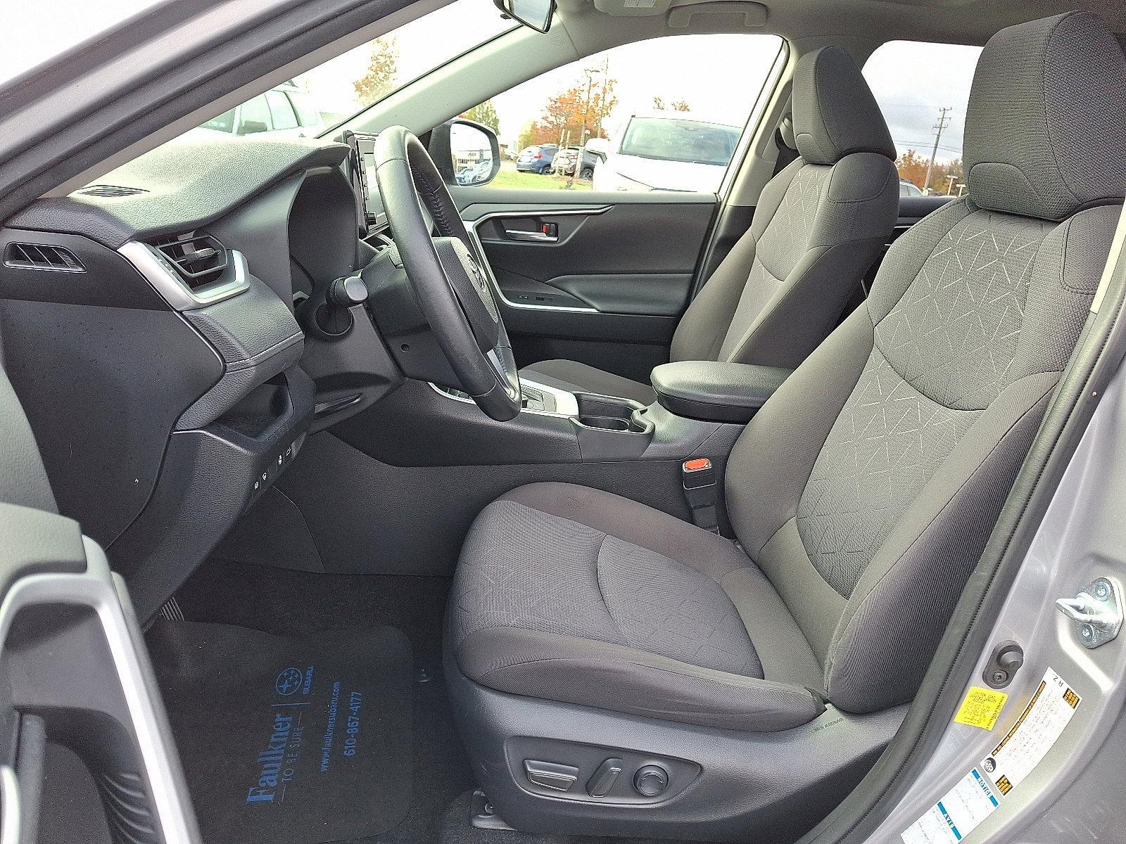 2020 Toyota RAV4 Vehicle Photo in Easton, PA 18045