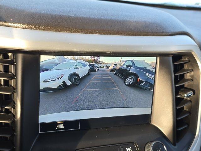 2023 GMC Acadia Vehicle Photo in Pleasant Hills, PA 15236