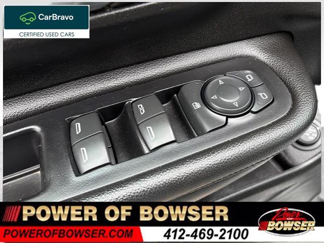 2023 GMC Terrain Vehicle Photo in Pleasant Hills, PA 15236