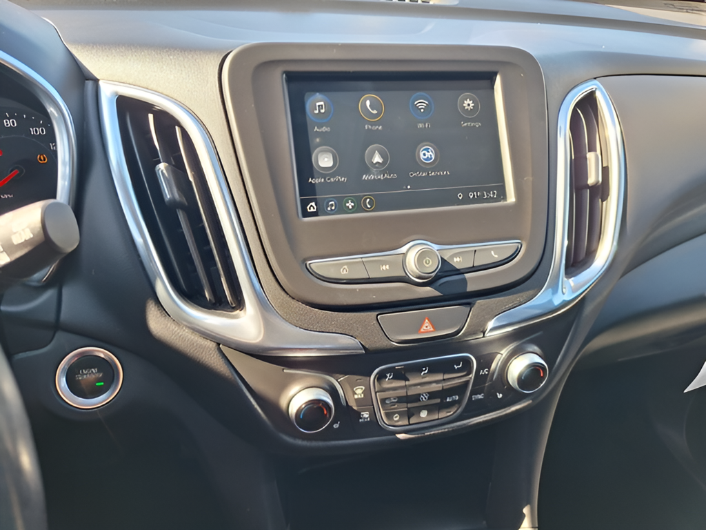 2019 Chevrolet Equinox photo 12 of 30