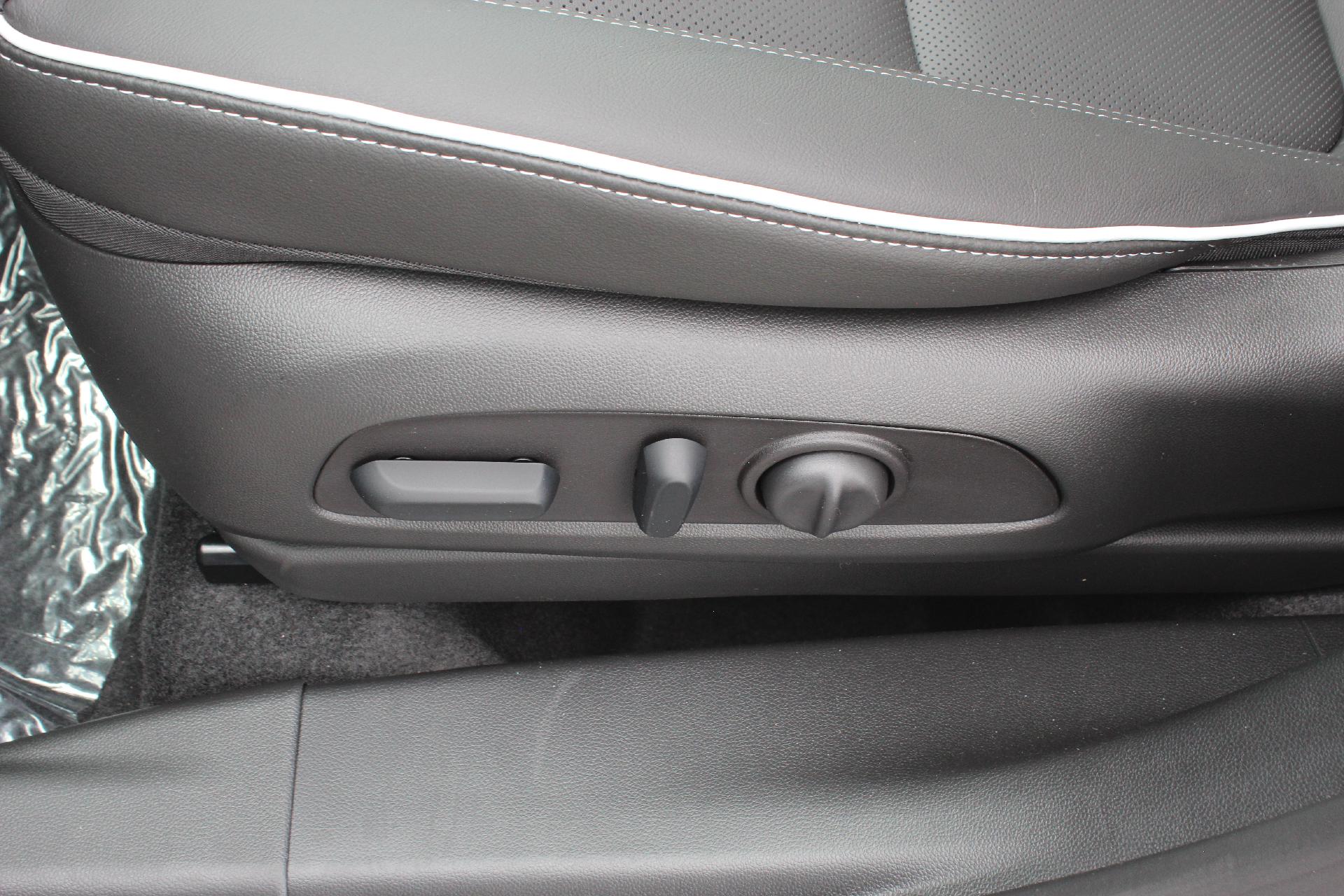 2026 Buick Encore GX Vehicle Photo in AURORA, CO 80012-4011