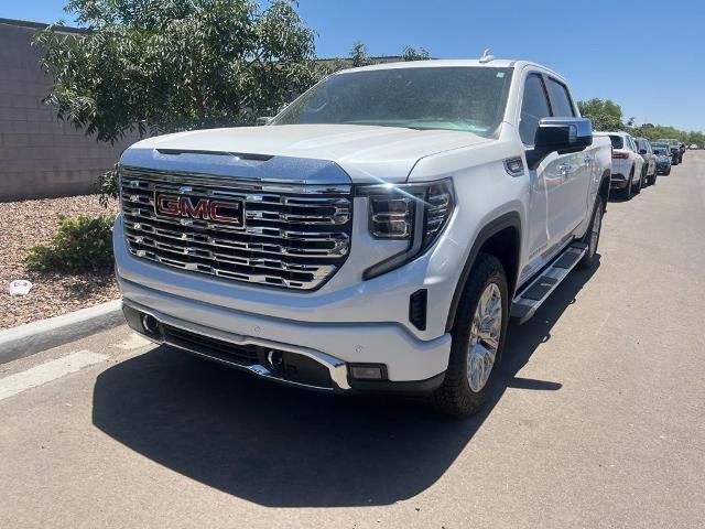 2025 GMC Sierra 1500 Vehicle Photo in GILBERT, AZ 85297-0402