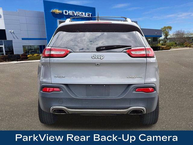 2017 Jeep Cherokee Vehicle Photo in DANBURY, CT 06810-5034